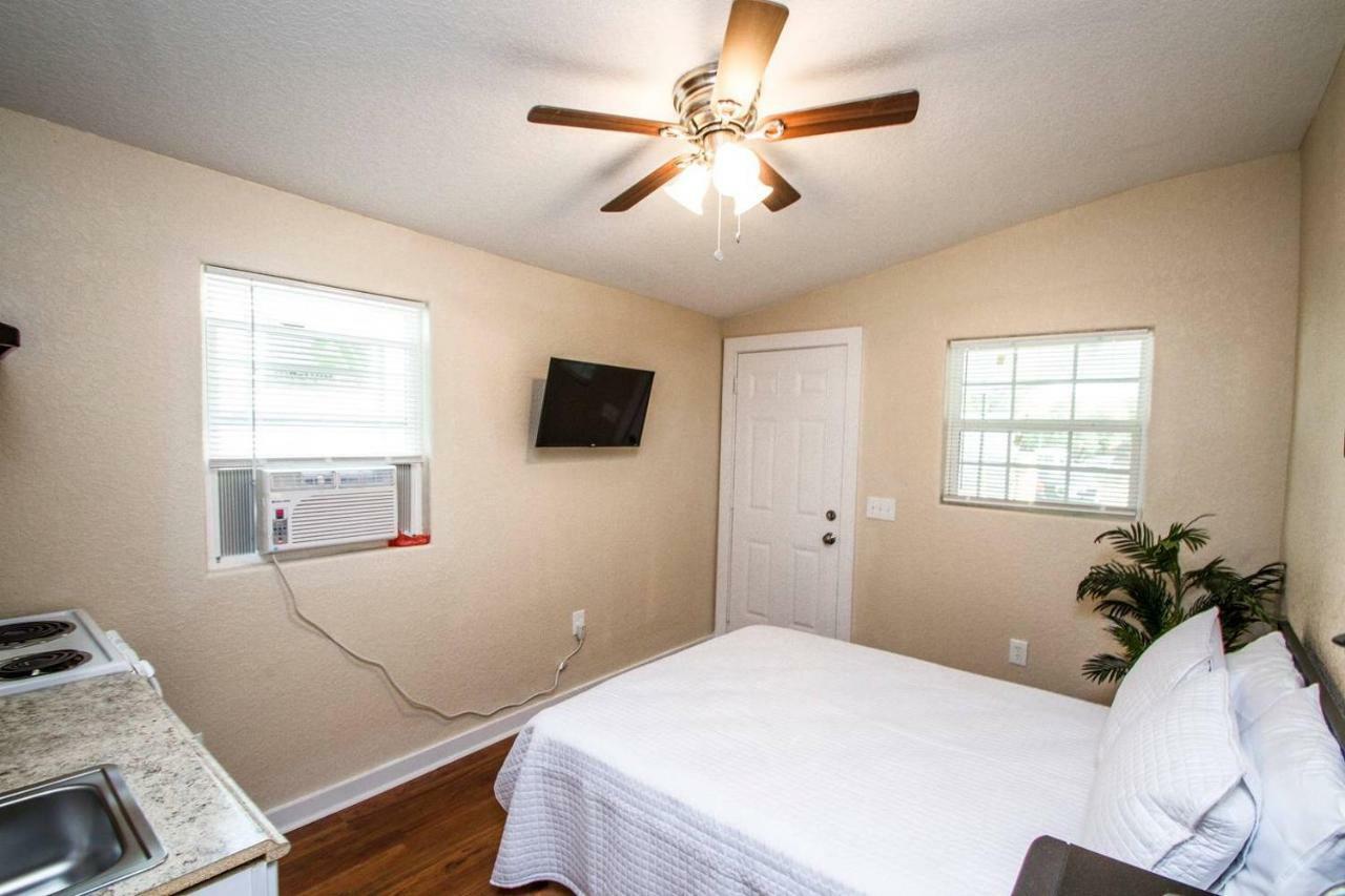 Remodeled Studio Near Downtown Leilighet San Antonio Eksteriør bilde